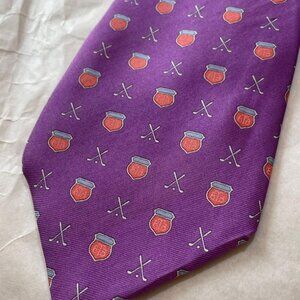 Brooks Brothers country club neck tie, gently loved! Golf clubs, very nice!